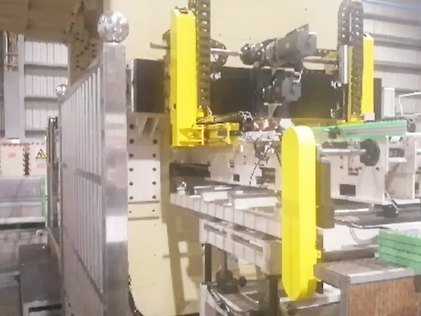 衝壓機械手（shǒu）