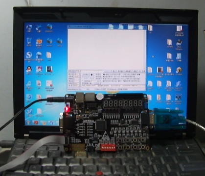 shark1234567_串口自收发