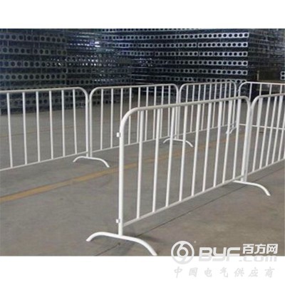 北京出租铁马护栏围栏隔离栏一米栏一米线隔离带礼宾杆警戒线