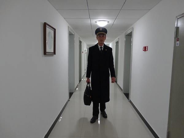 动车司机:用标准诠释美好春运