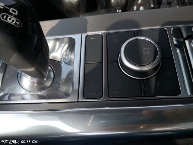 18款路虎揽胜运动欧规版 天津港最新报价