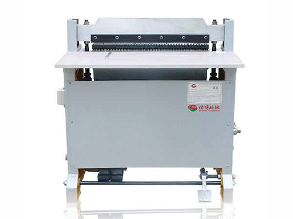 打（dǎ）孔機如何保養？