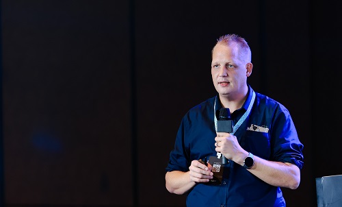 Melexis-Dieter Verstreken(中国战略VP).jpg Melexis-Dieter Verstreken(中国战略VP).jpg