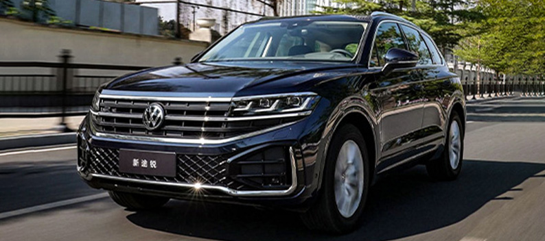 不论年华，它依旧是中大型SUV标杆，试驾大众新途锐