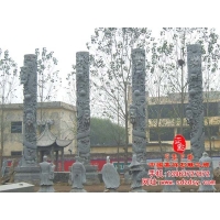 石雕龙柱,盘龙柱,文化柱,图腾柱,十二生肖柱